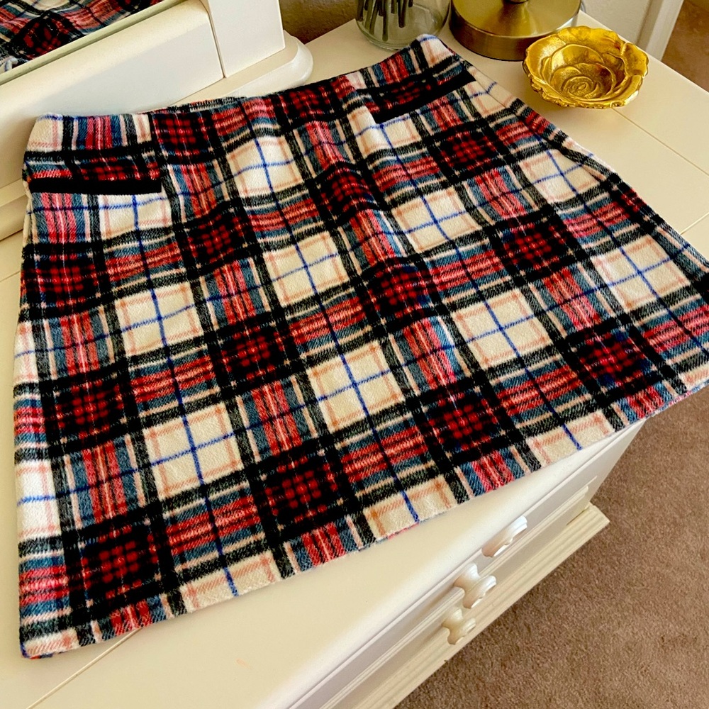 Copper Key Plaid Holiday Mini Skirt